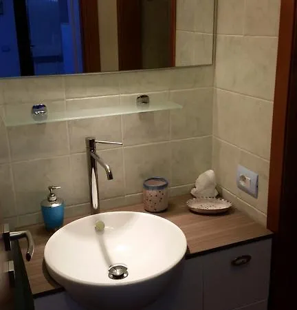 Eden Villa *