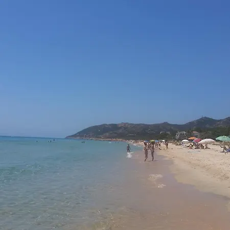 Eden Villa *